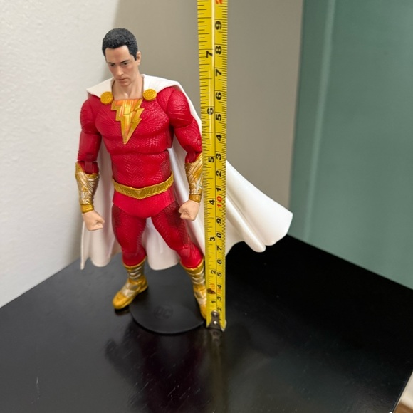 McFarlane DC Shazam Fury of the Gods 7" Figure - Picture 6 of 10